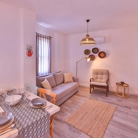 50 Meters To The Long Bazaar In Lavantakas 3 Square Kaş